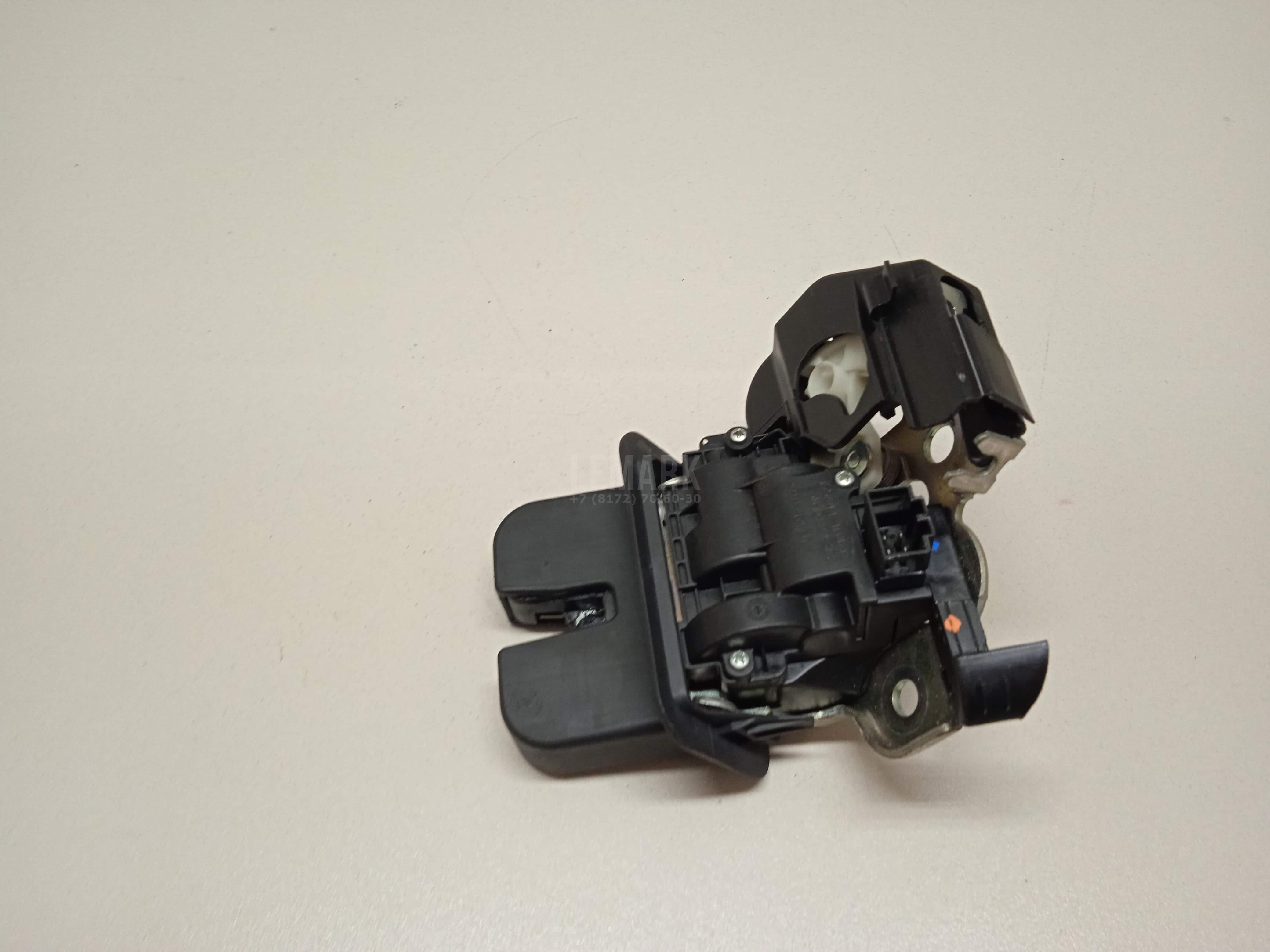 Замок багажника для  Acura MDX 2001-2006