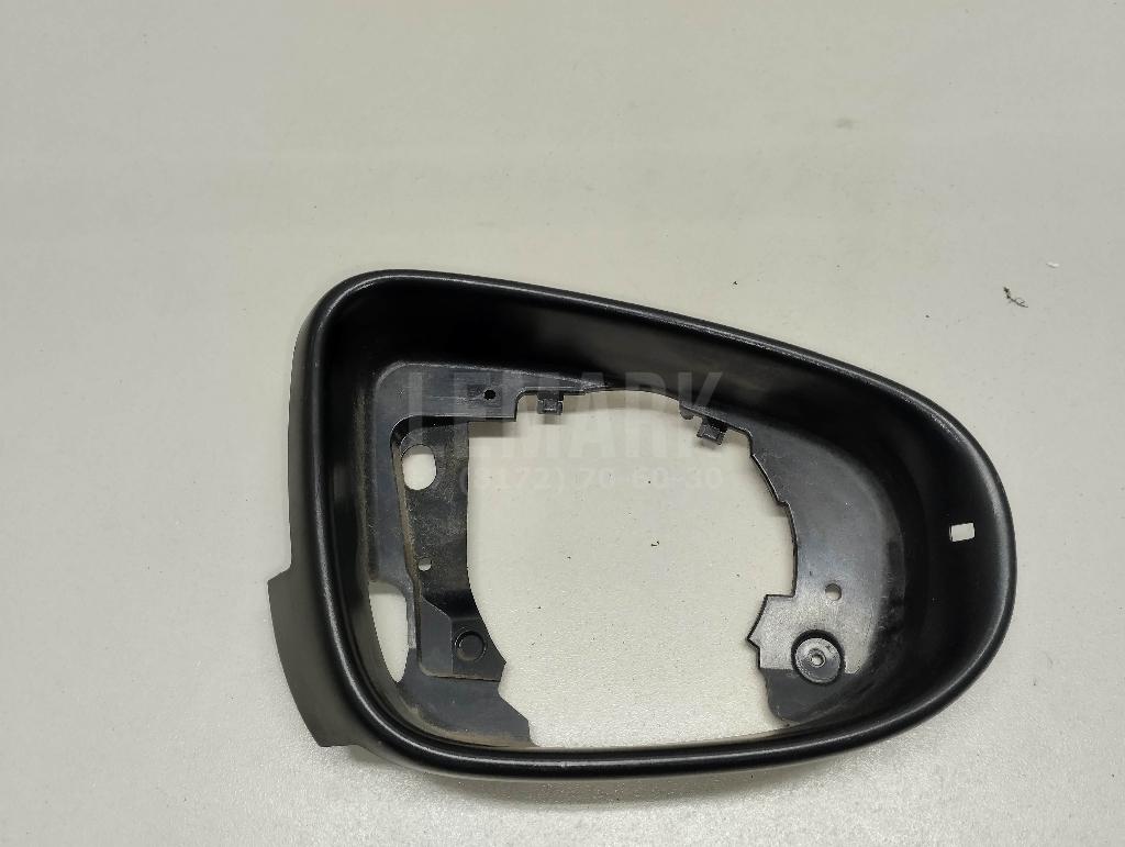 Накладка зеркала правого 6R0857602A9B9 VAG