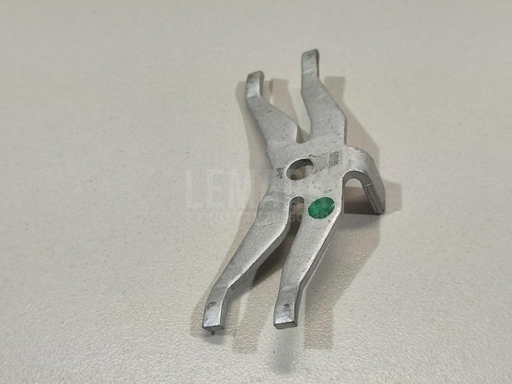 Кронштейн форсунки для  BMW Z4 E85/E86 2002-2008