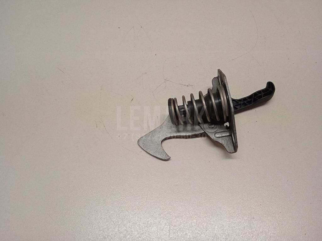 Крючок капота для  BMW 3-serie E92/E93 2006-2012