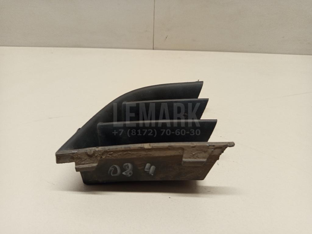 Решетка в бампер левая 1Z0853665C9B9 VAG