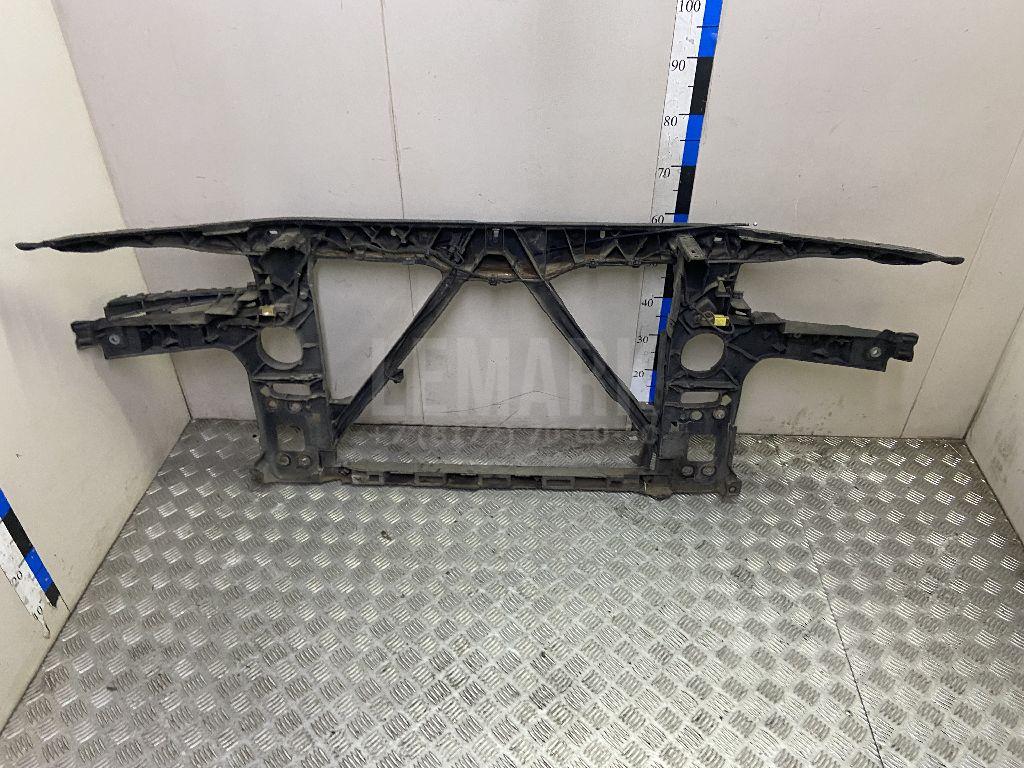 Панель передняя для  BMW X5 E70 2007-2013