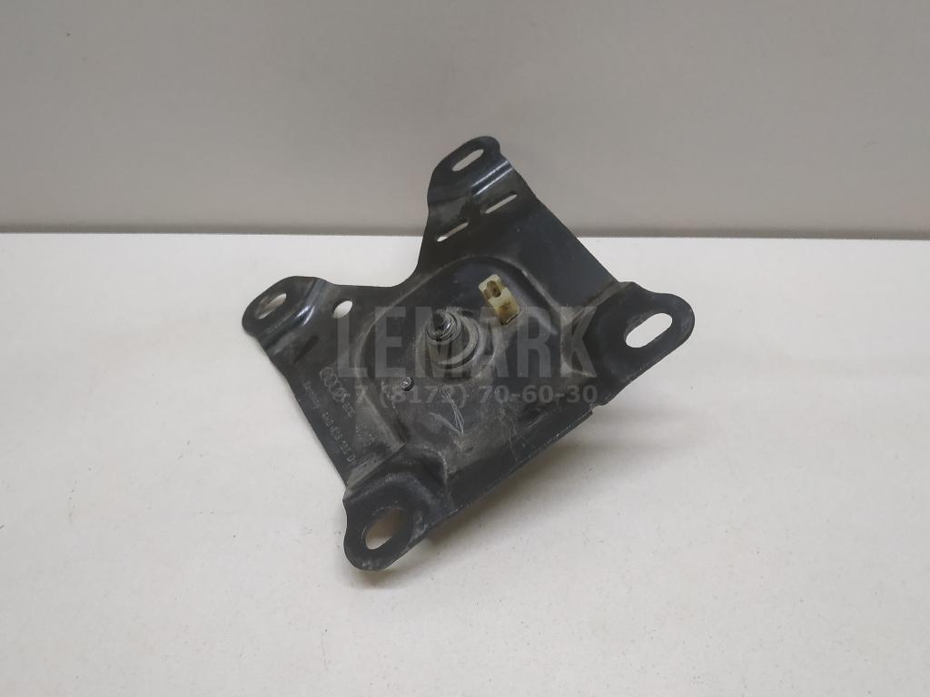 Замок капота для  BMW 5-serie E60/E61 2003-2009