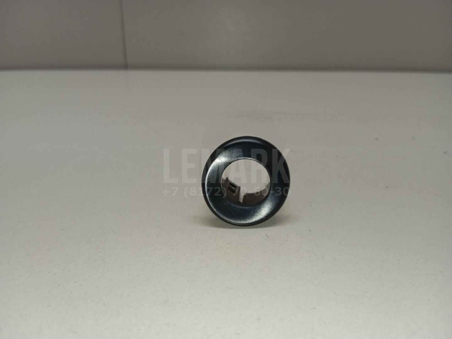 Кронштейн датчика парковки 5N0919491E VAG