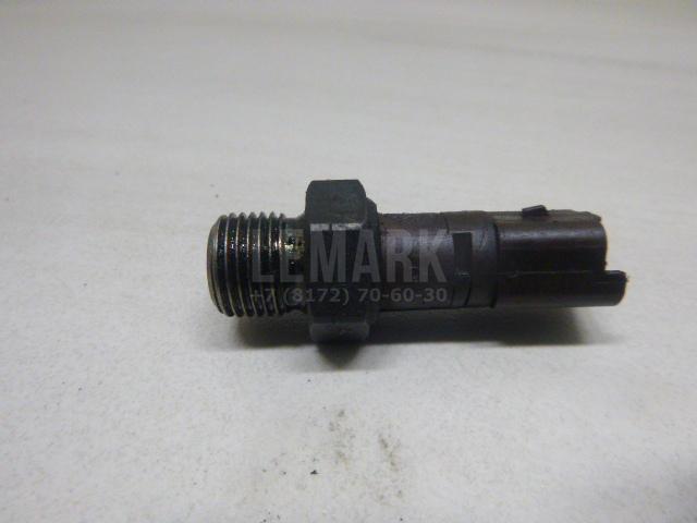 Датчик давления масла LR005365 Land Rover