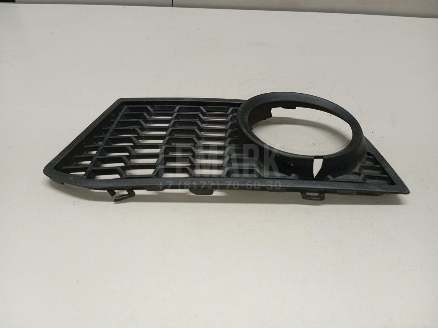 Решетка на противотуманную фару для  Audi A4 [B7] 2005-2007