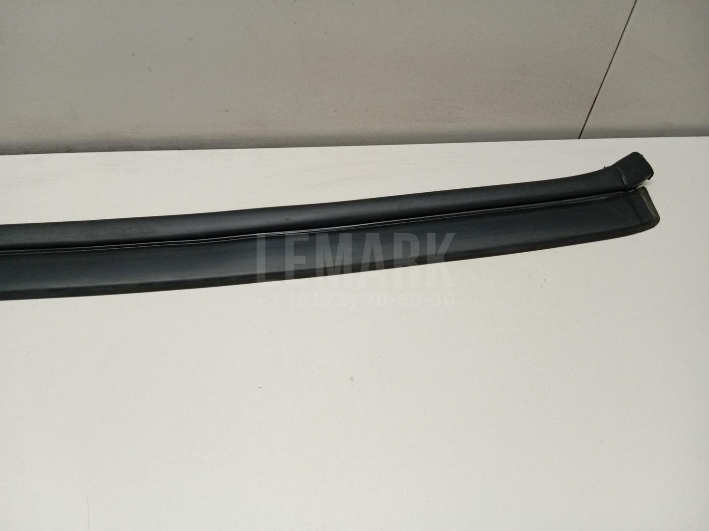 Уплотнитель капота для  Alfa Romeo Giulia (952) 2015