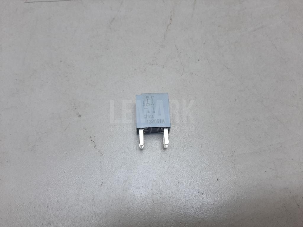 Реле 13361777 GM
