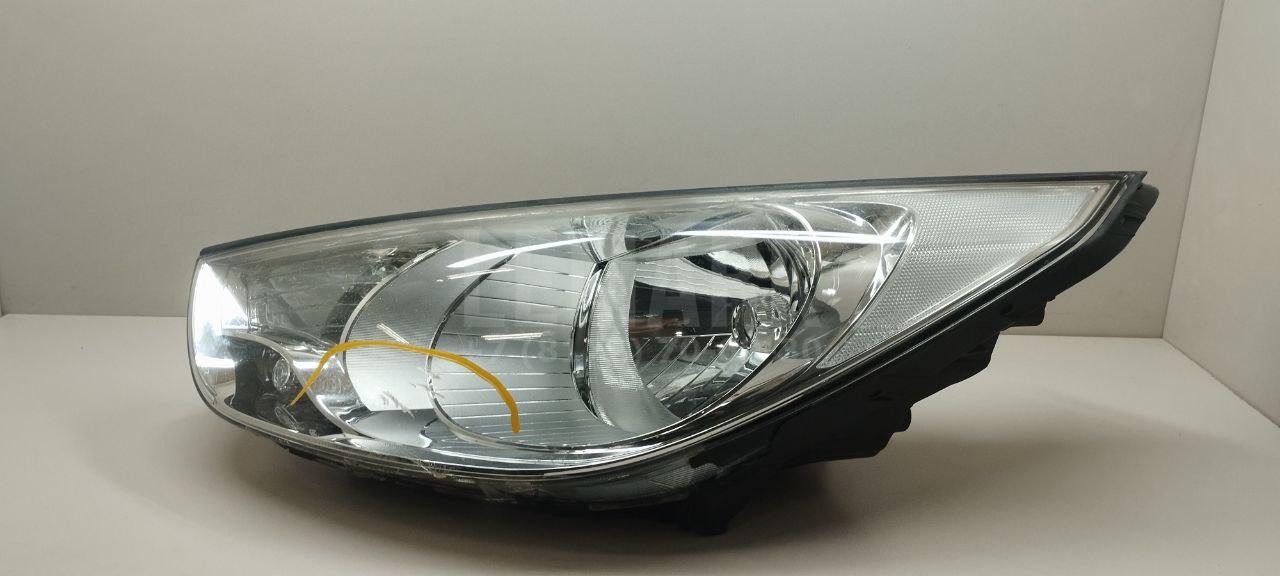 Фара левая 921012S030 Hyundai-Kia