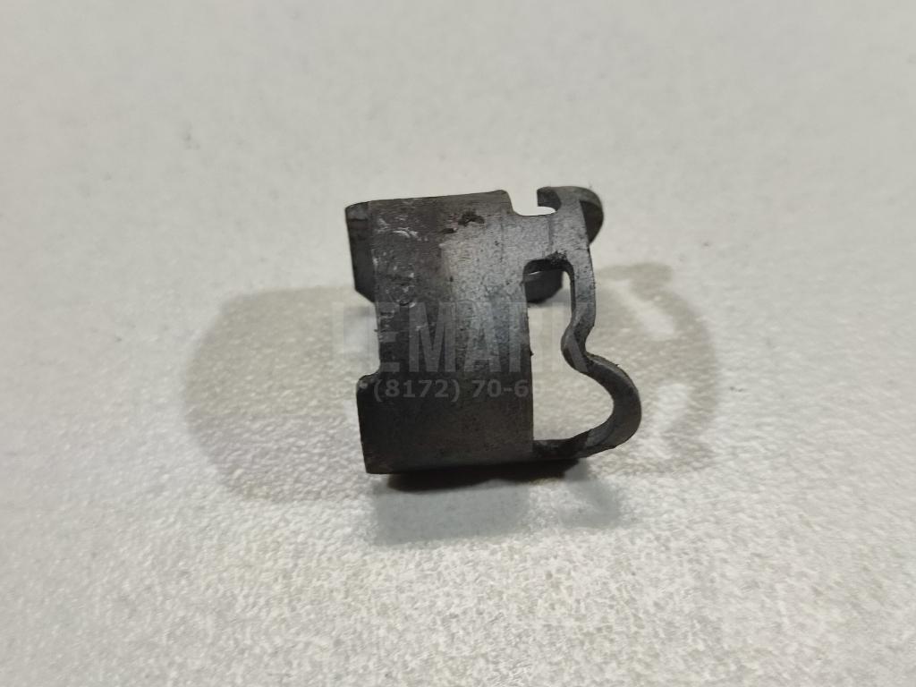 Крепеж форсунки для  BMW 1-serie E87/E81 2004-2011