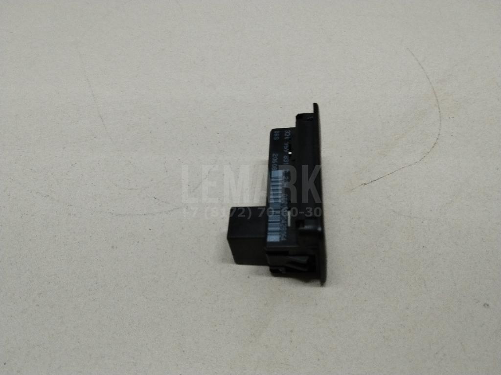 Кнопка открывания багажника для  Audi 80/90 [B2] 0-1986