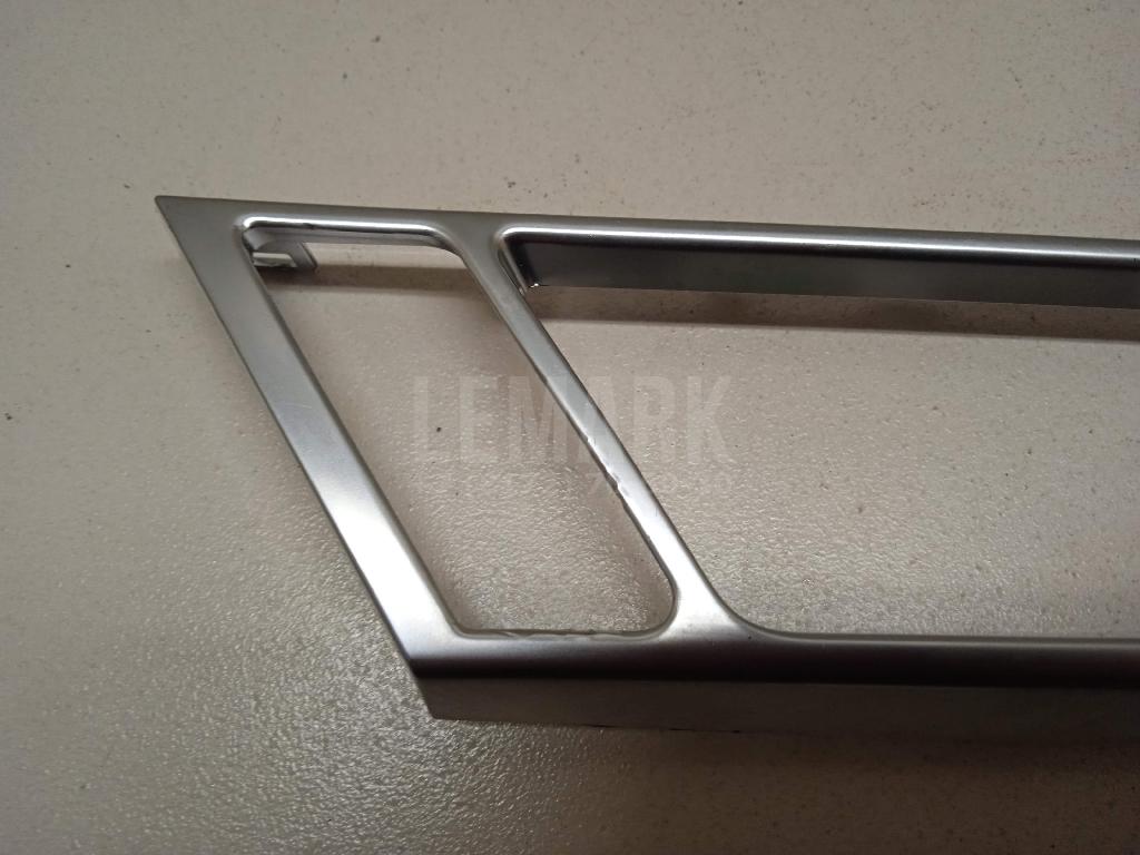 Накладка ручки внутренней для  Alfa Romeo 147 2001-2010