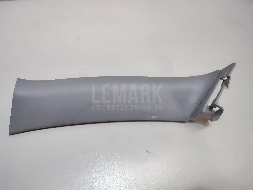Обшивка двери багажника 817401H500ED Hyundai-Kia