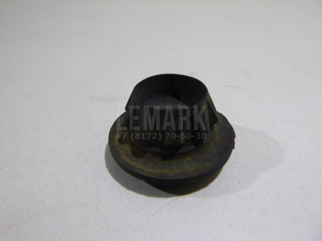 Подушка радиатора 21507BU000 Nissan