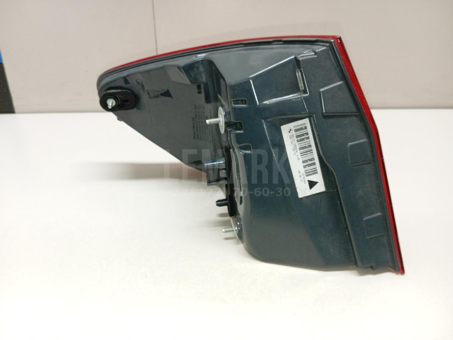 Фонарь задний наружный правый для  BMW 3-serie E90/E91 2005-2012
