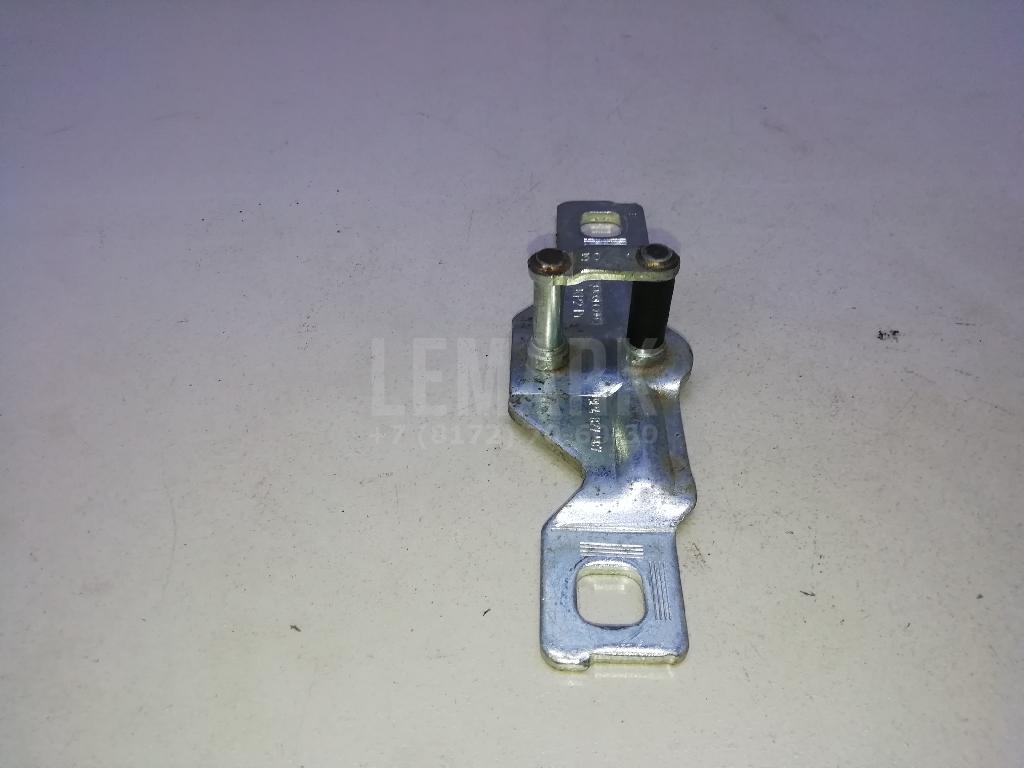 Ответная часть замка багажника для  Astra HD 8 2005-2011