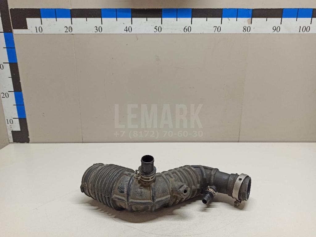 Патрубок воздушного фильтра 165764ED0A Nissan