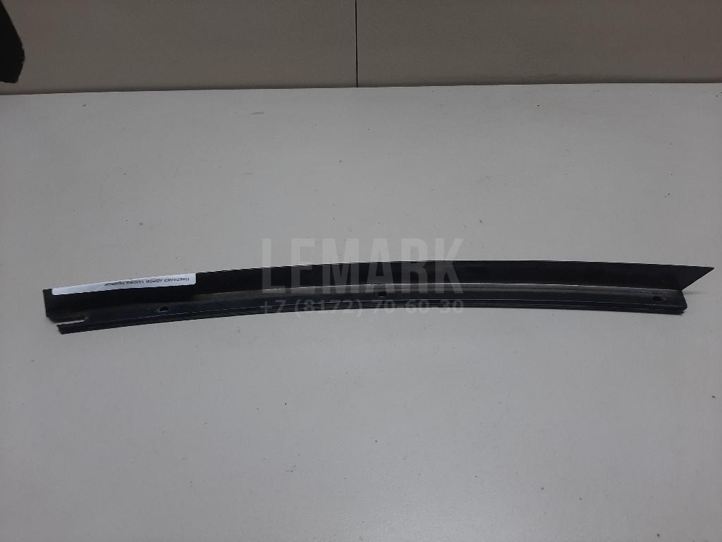 Накладка двери задней правой для  BMW 6-serie E63 2004-2009