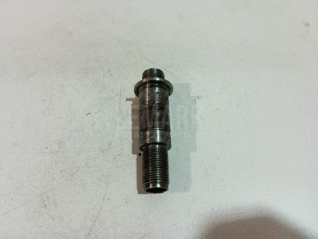 Шпилька 1472895 Ford