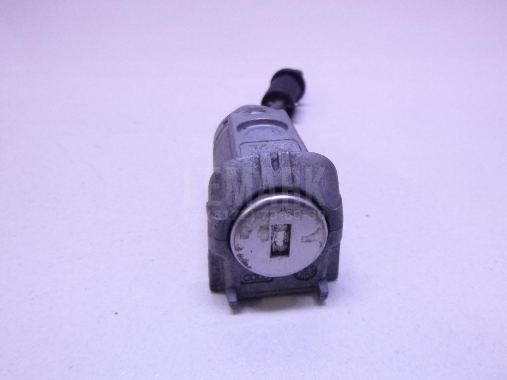 Вставка замка двери лев. для  BMW 4-serie F32/F33/F82 2012-2020