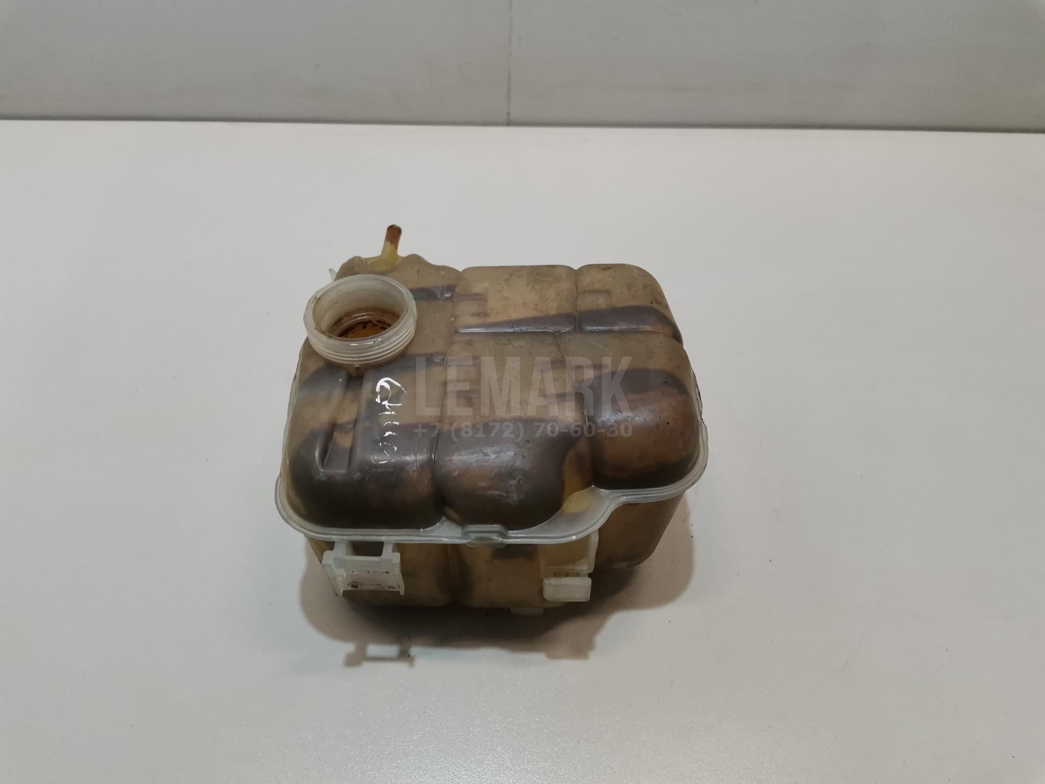 Бачок расширительный 13256823 GM