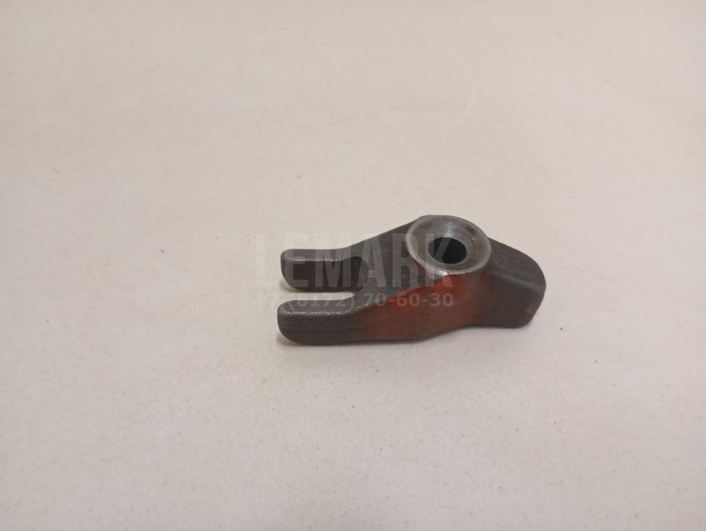 Кронштейн форсунки 338142F000 Hyundai-Kia