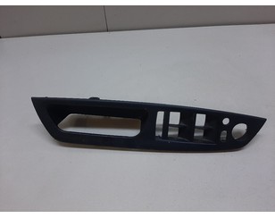 Накладка блока управления стеклоподъемниками для BMW X6 E71 2008-2014 б/у состояние удовлетворительное