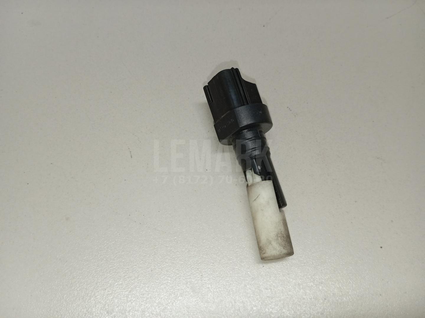 Датчик уровня в бачок омывателя 1234154 Ford