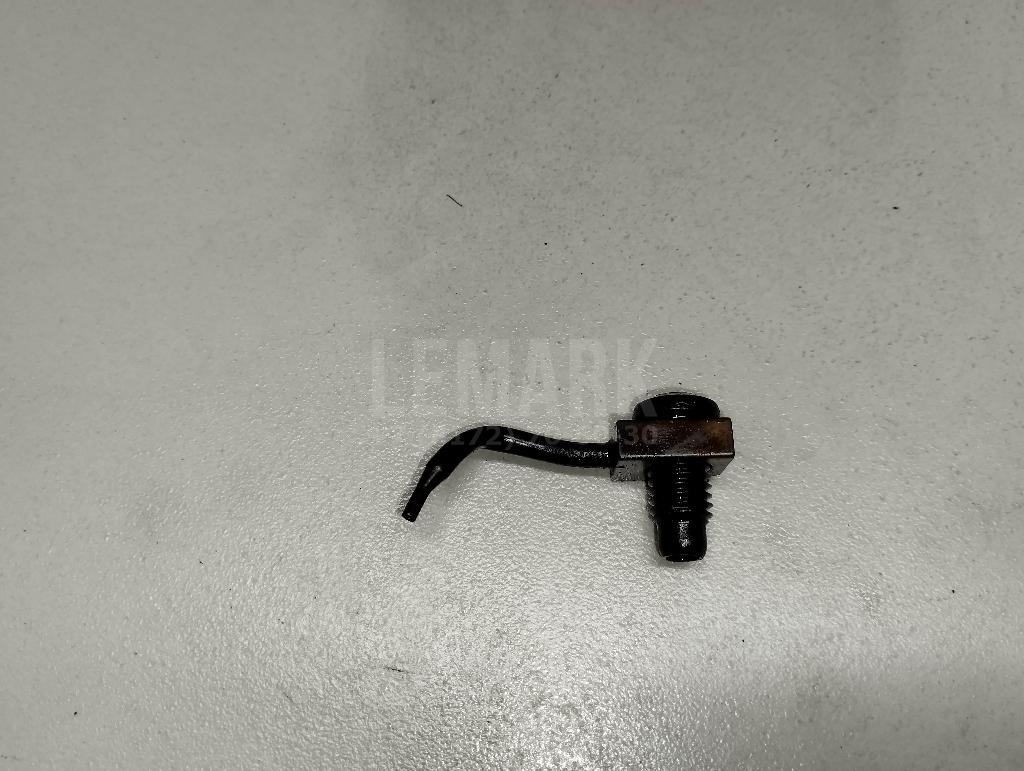 Форсунка масляная 03C103157A VAG