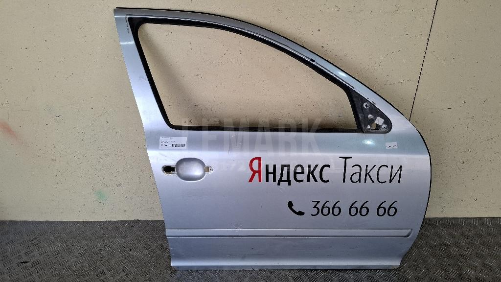 Дверь передняя правая 1Z0831056 VAG