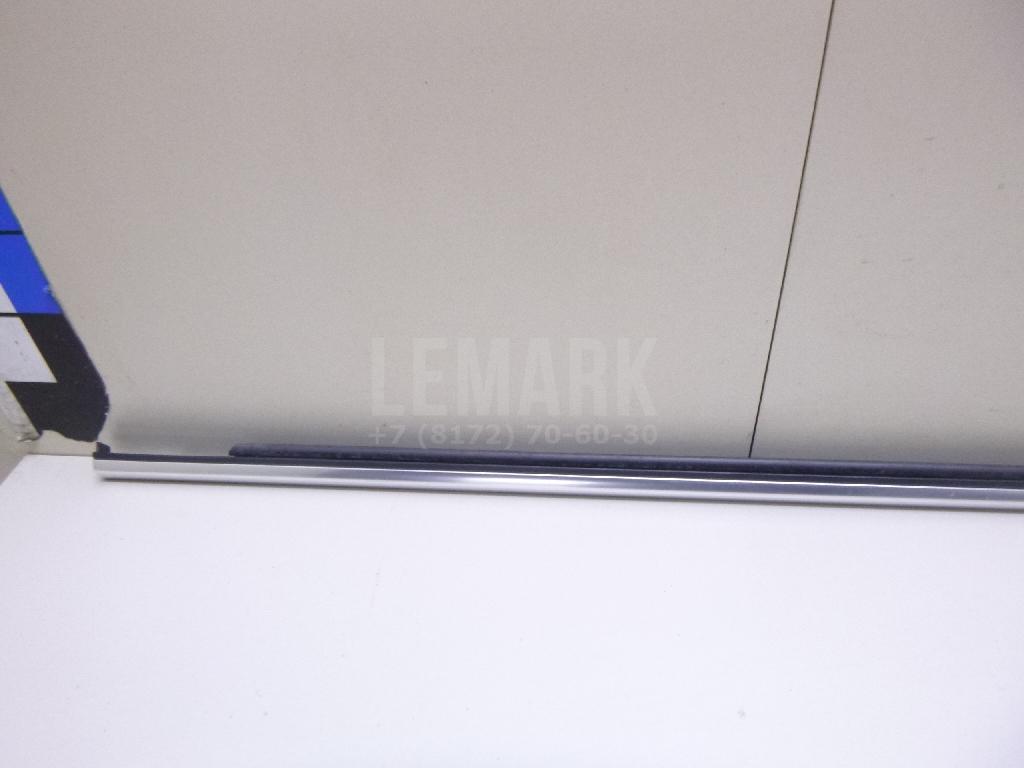 Накладка стекла заднего правого для  BMW 4-serie F36 Gran Coupe 2015-2021