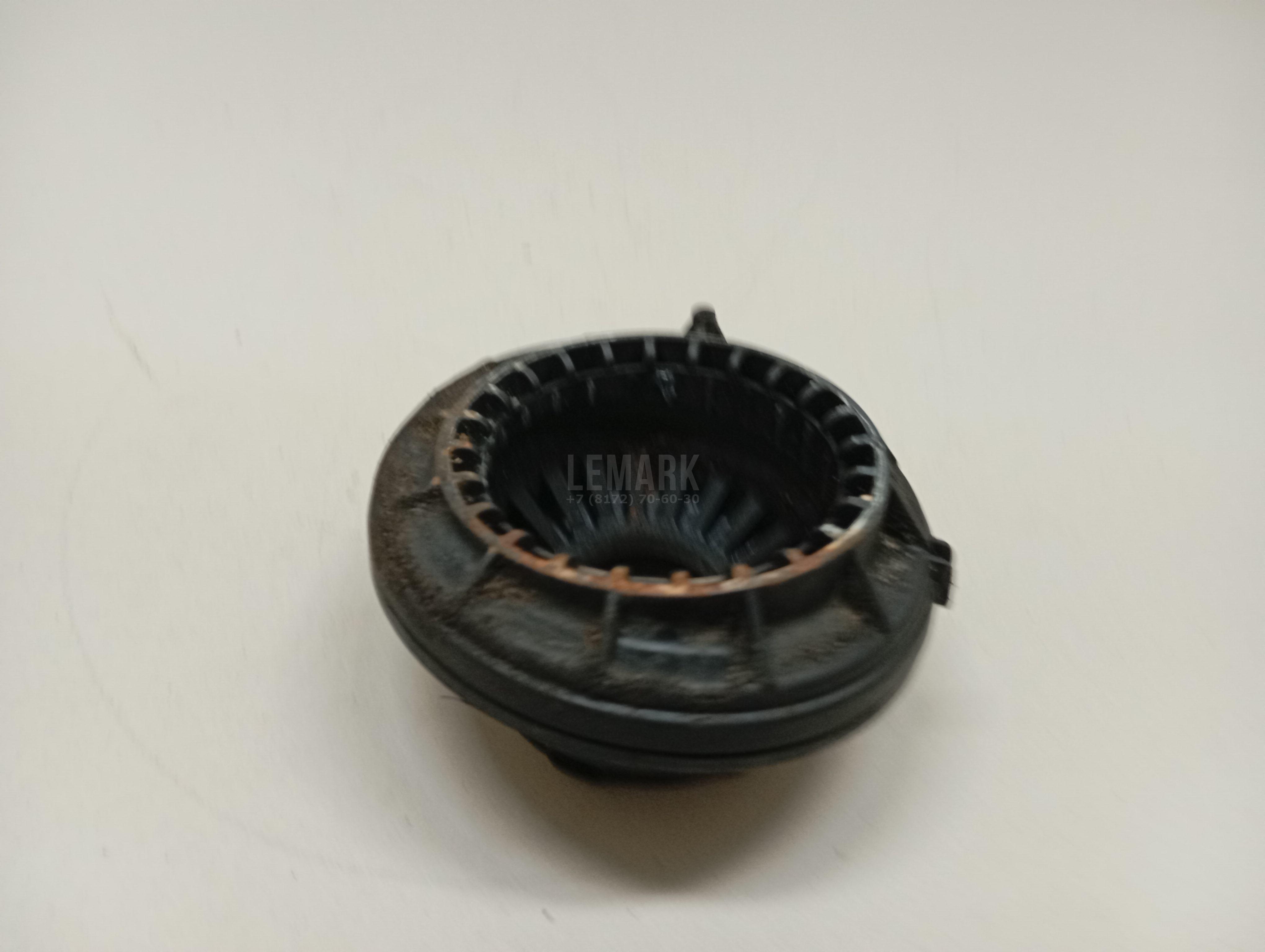 Подшипник опоры переднего амортизатора LR018785 Land Rover