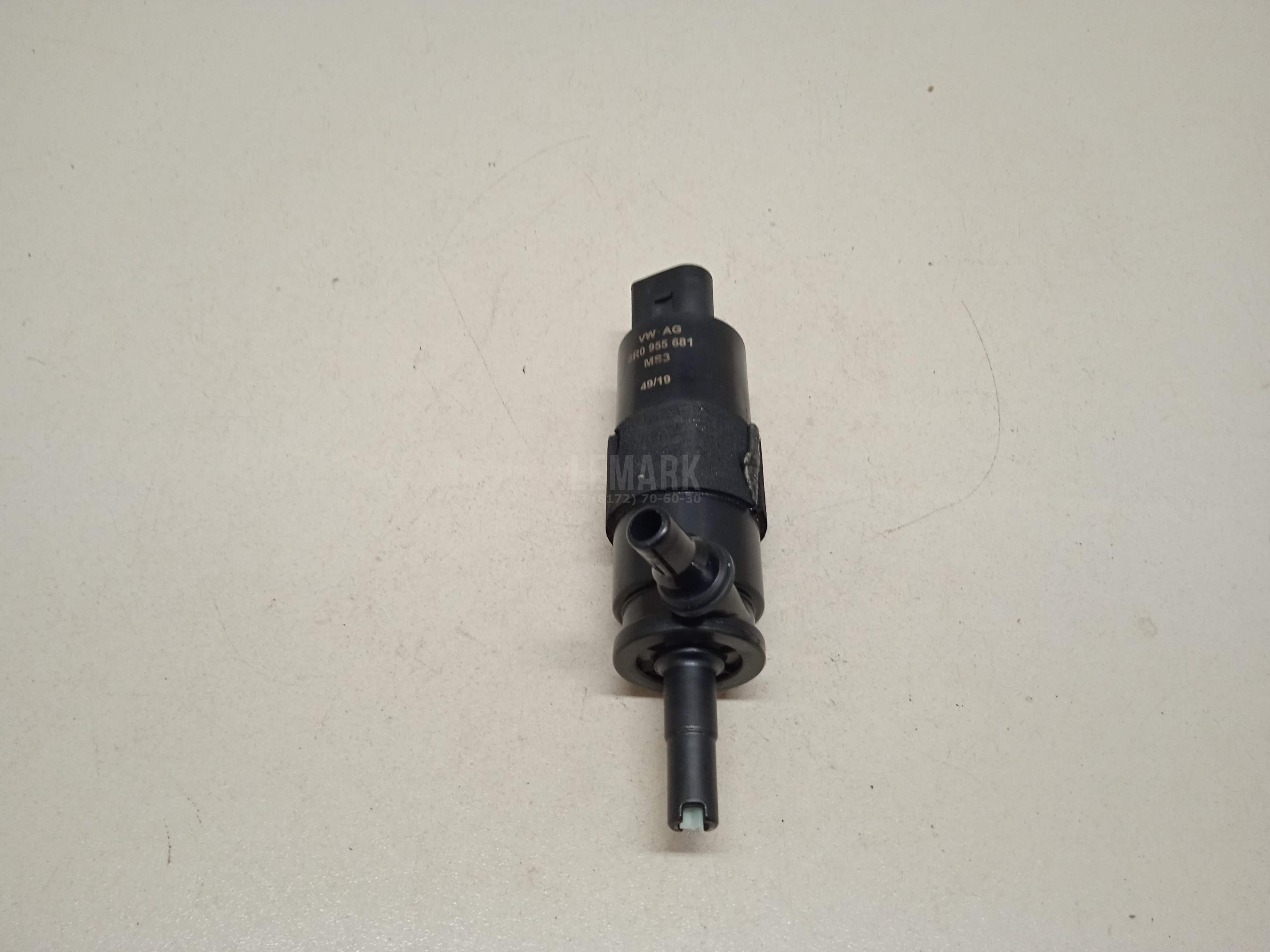 Насос омывателя фар 6R0955681 VAG