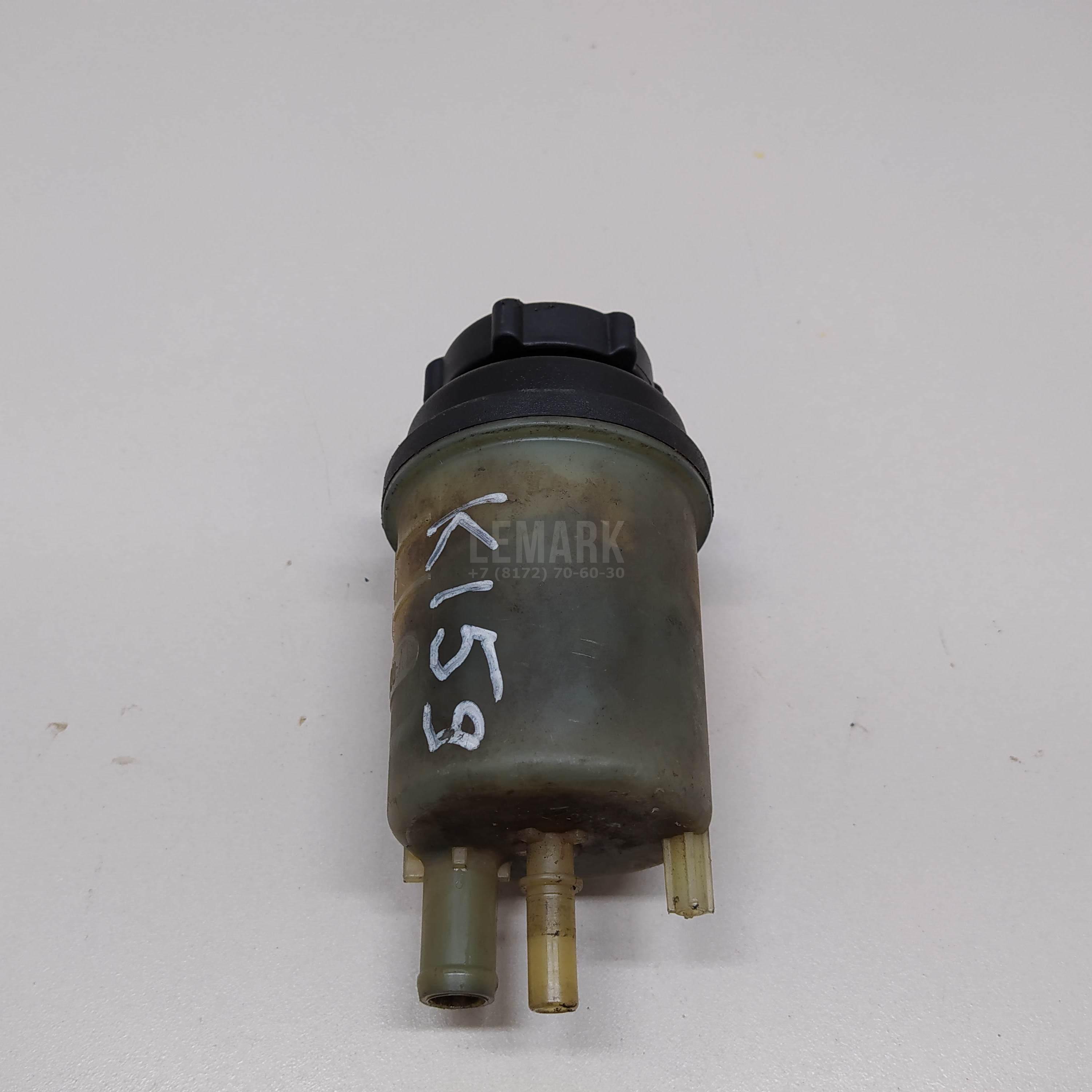 Бачок гидроусилителя LR000578 Land Rover