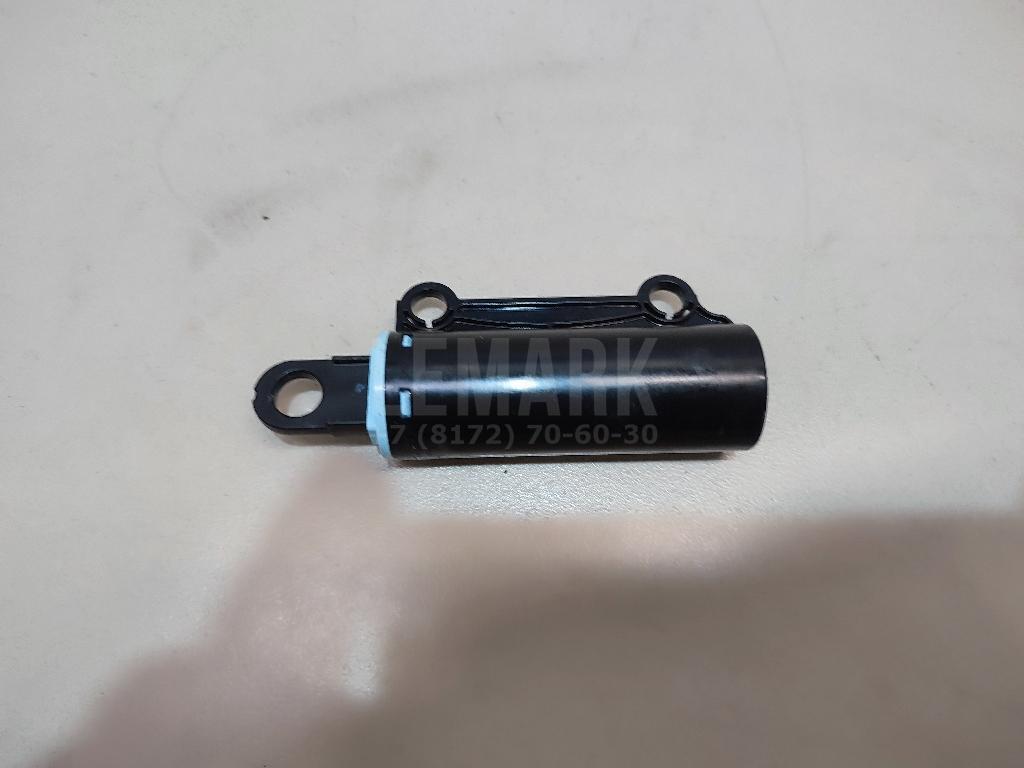 Демпфер бардачка 84548G8000 Hyundai-Kia