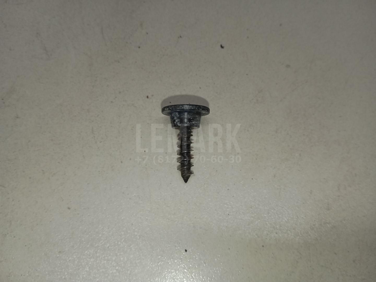 Болт WHT000931 VAG