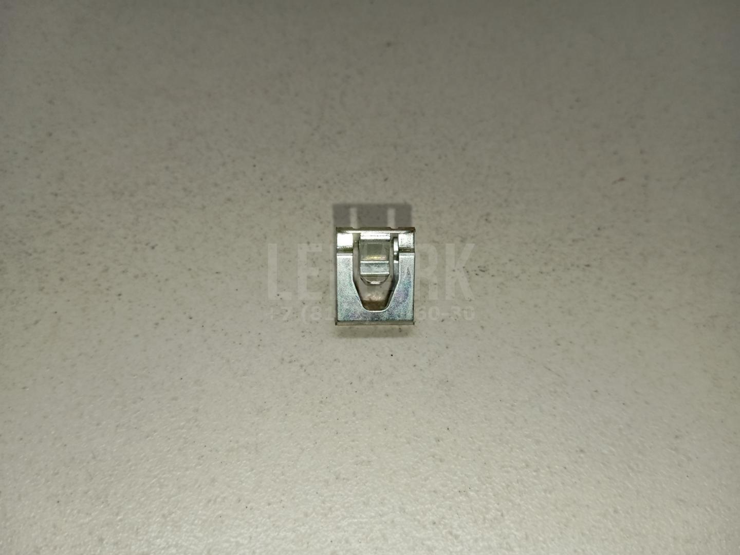 Крепеж 1K0867388A VAG