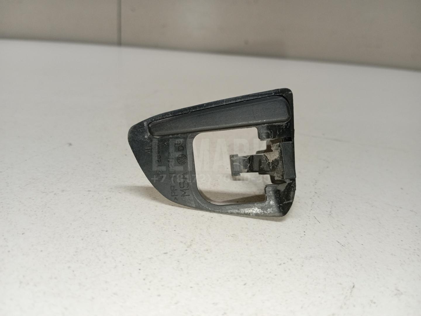 Прокладка ручки двери 7P68372099B9 VAG
