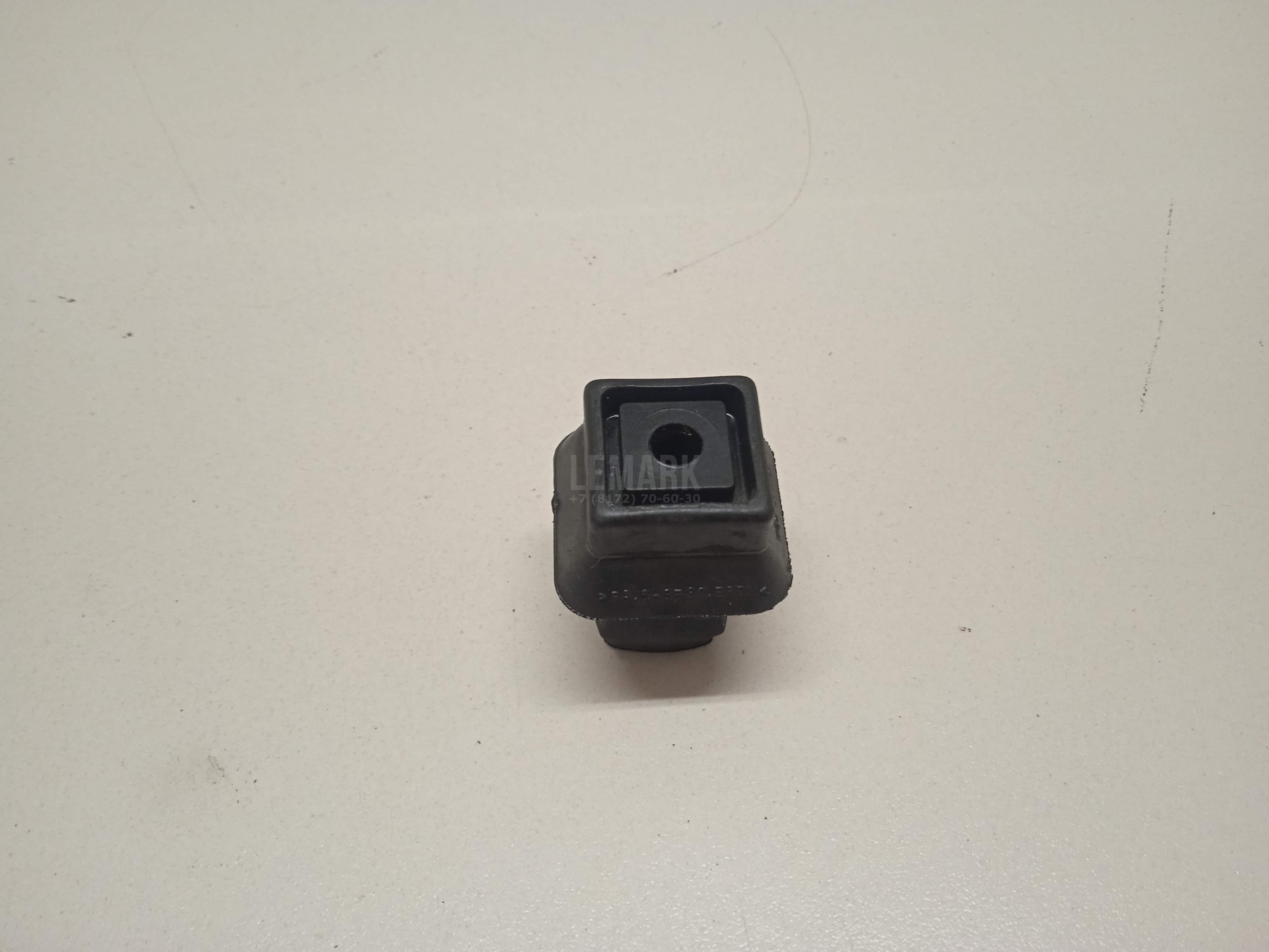Подушка радиатора 7L0121276A VAG