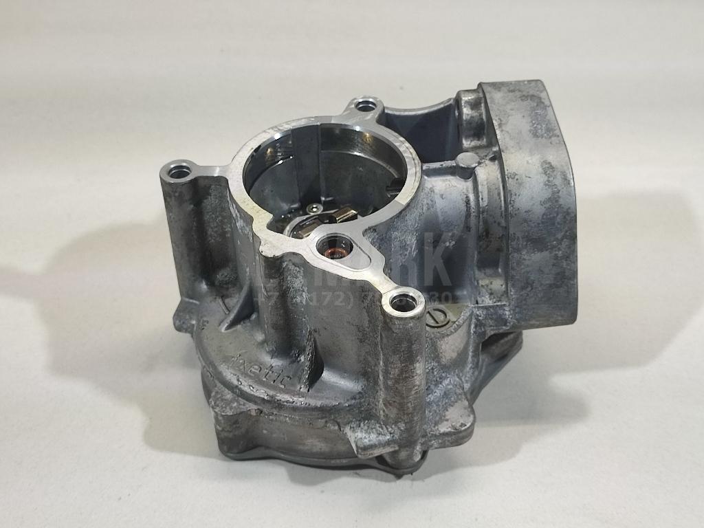 Насос вакуумный 06L145100B VAG