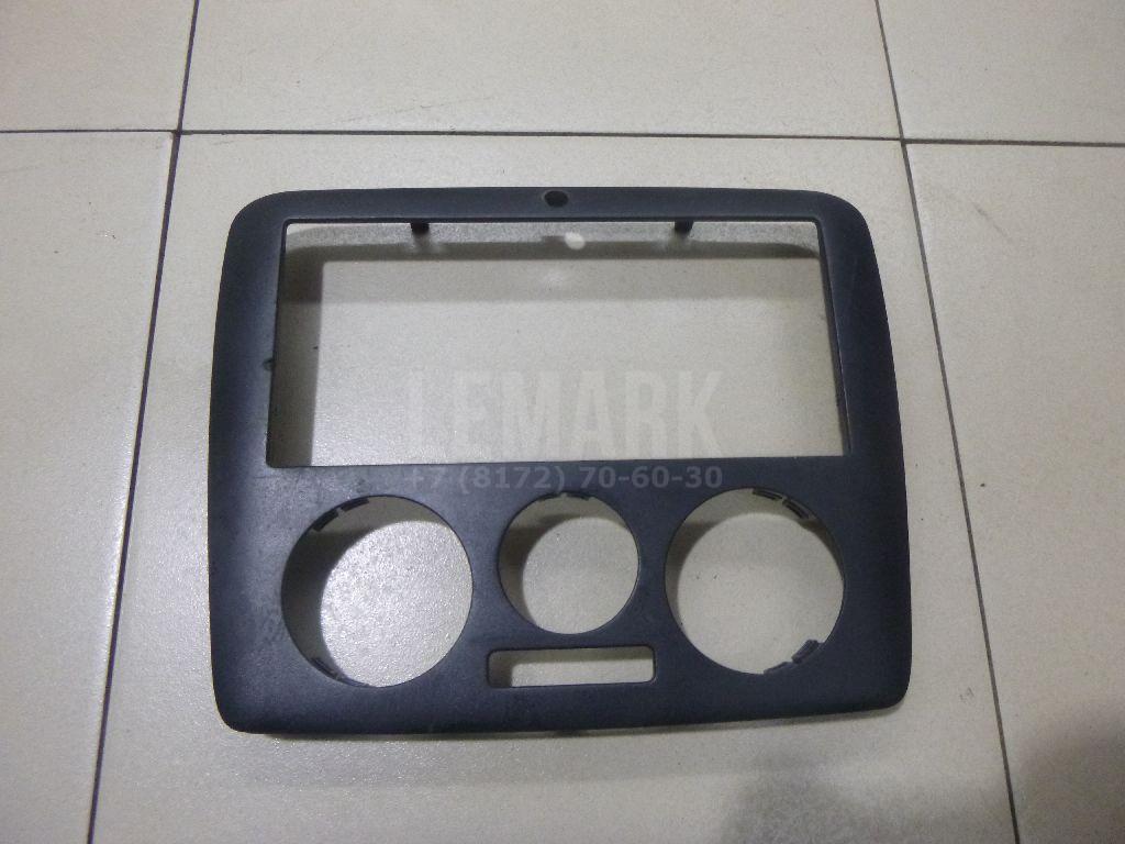 Накладка декоративная 1U0858071 VAG
