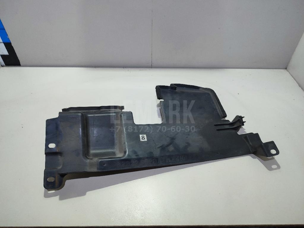 Воздуховод радиатора правый 62822BR20A Nissan