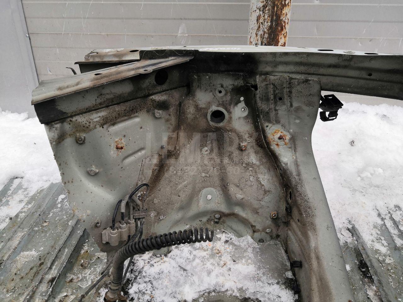 Лонжерон передний правый для  Cadillac CTS 2002-2008