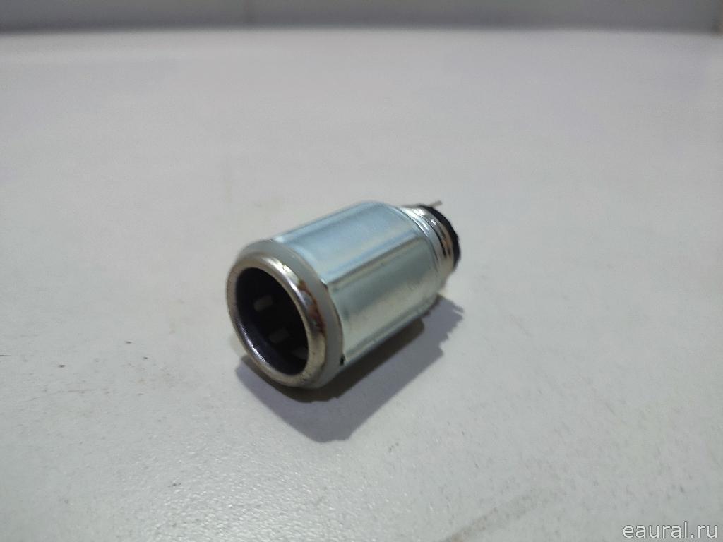 Гнездо прикуривателя