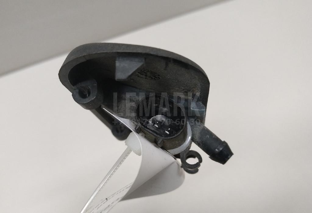 Форсунка омывателя лобового стекла для  BMW 2-serie F45/F46 Tourer 2015-2022