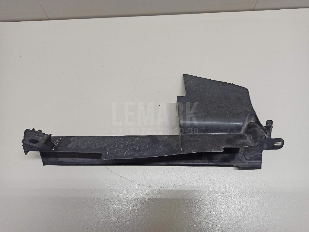 Воздуховод радиатора левый 62823JD20A Nissan
