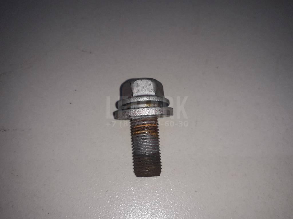 Болт кронштейна опоры 90119W0149 Toyota