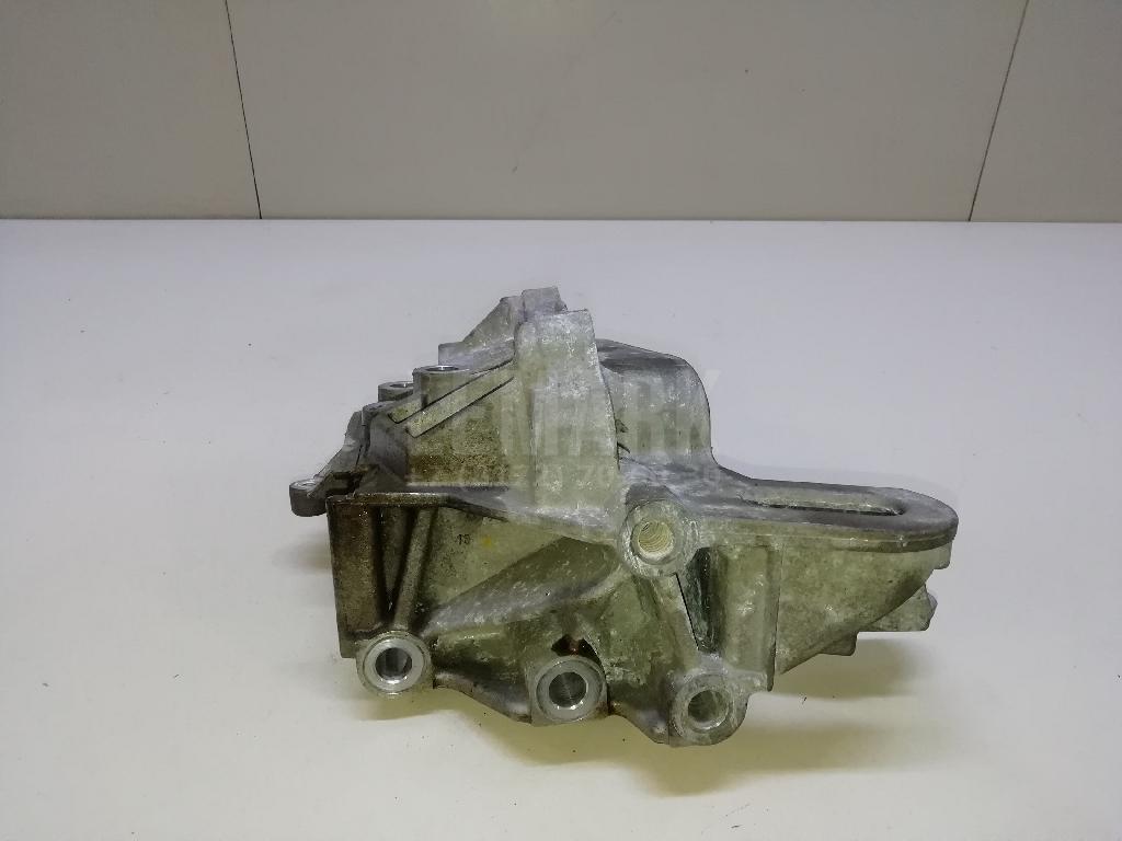 Кронштейн двигателя передний для  Ford Escape EUR 2007-2009