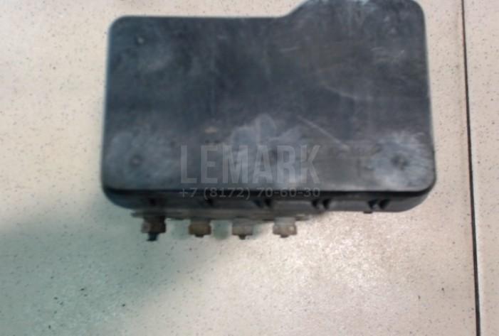 Блок ABS (насос) 4405042180 Toyota