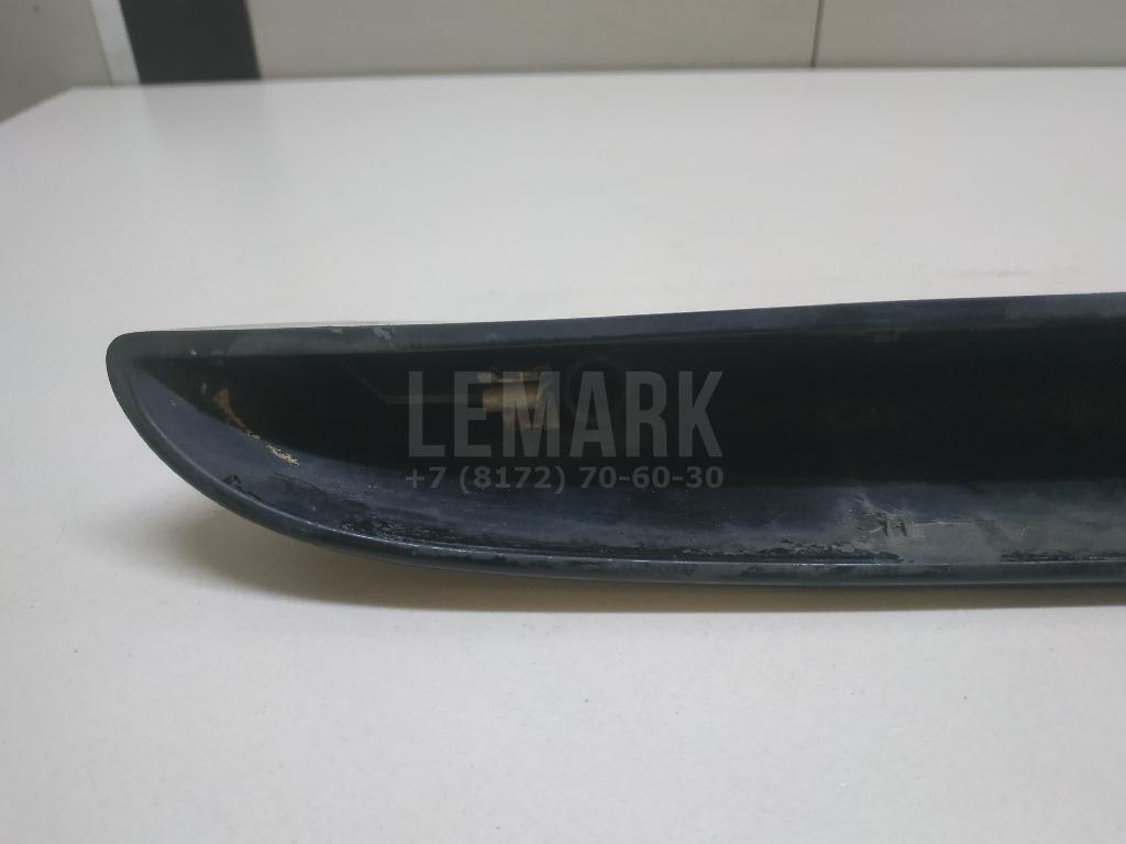 Накладка крепл. рейлинга передняя правая для  BMW 8-serie G14/G15/G16 2018